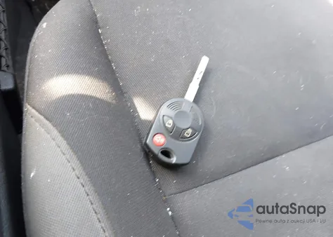 2014 Ford Escape S из США, поврежденный, VIN 1FMCU0F71EUE07763